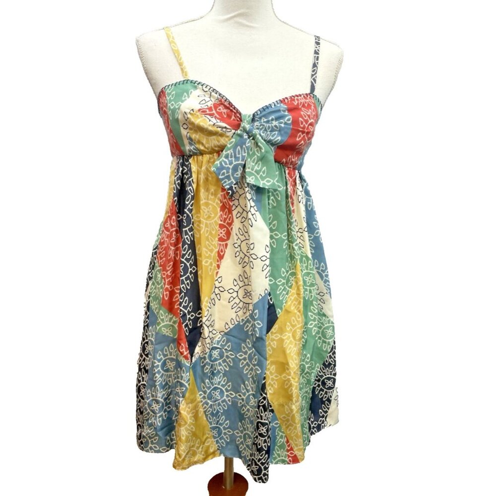 BcbgMaxazria 100% Silk  Babydoll Mini Dress Size 6